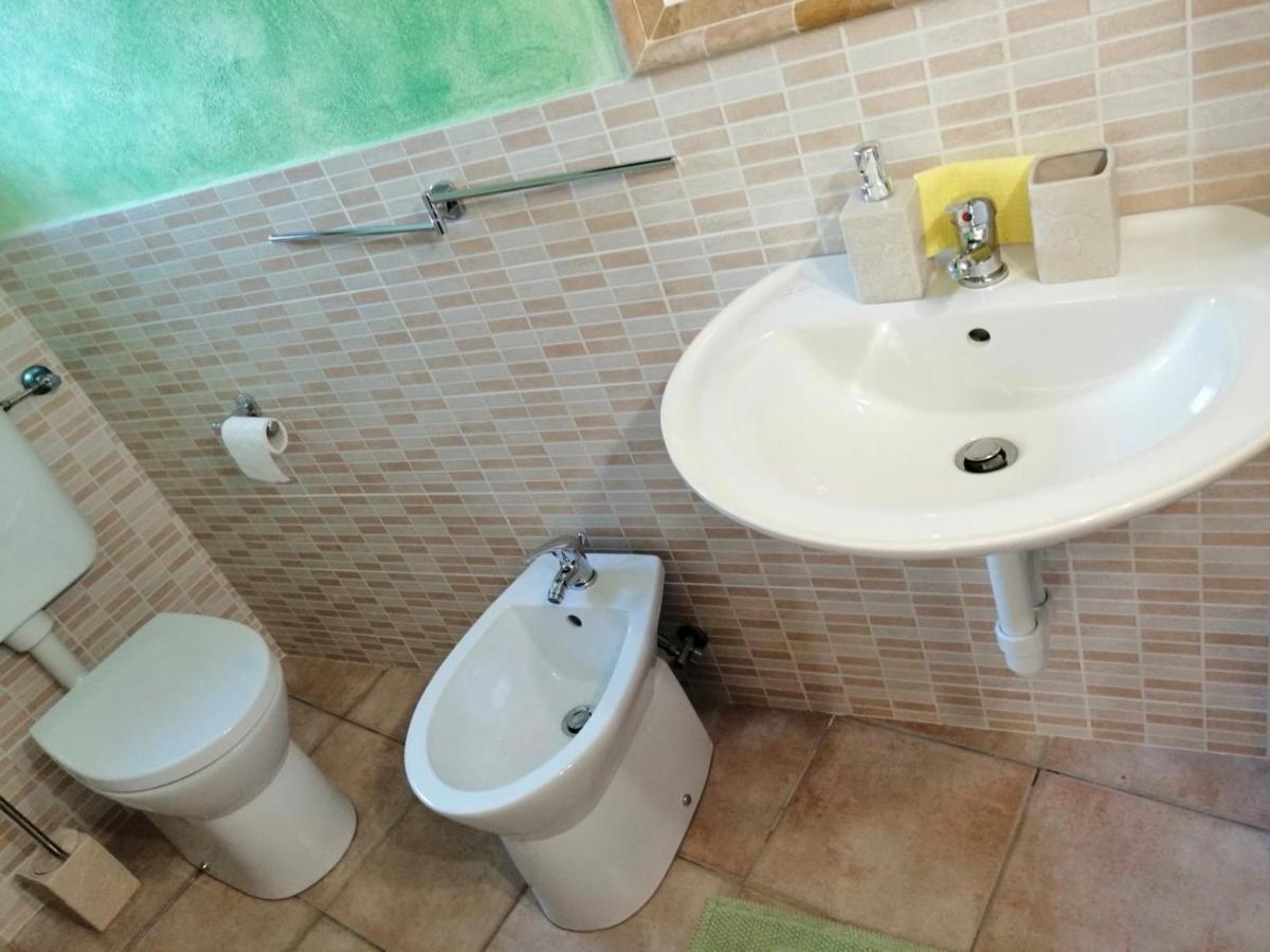 Casa Vacanze La Carbunera Vila Domodossola Exterior foto